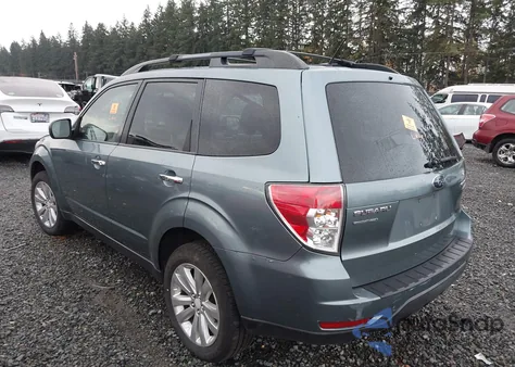 2011 Subaru Forester 2.5X Premium z USA, uszkodzony, nr VIN JF2SHADC9BH780629